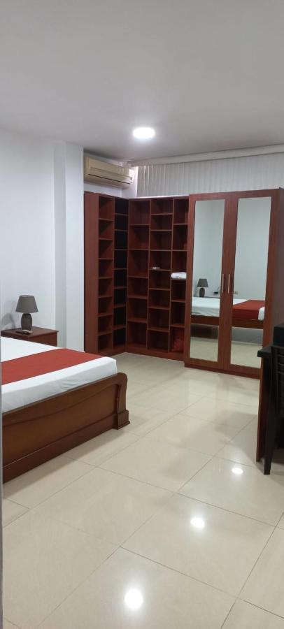 Departamentos Marcecilia De 2 Y 3 Habitaciones En El Centro De Manta Eksteriør billede